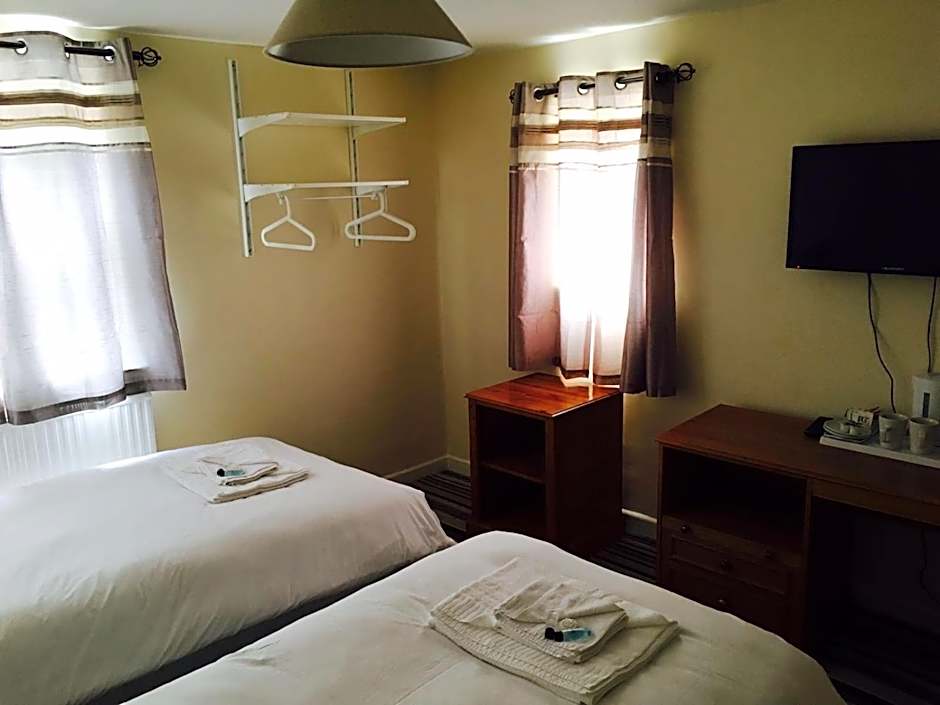 The Tudor House Hotel