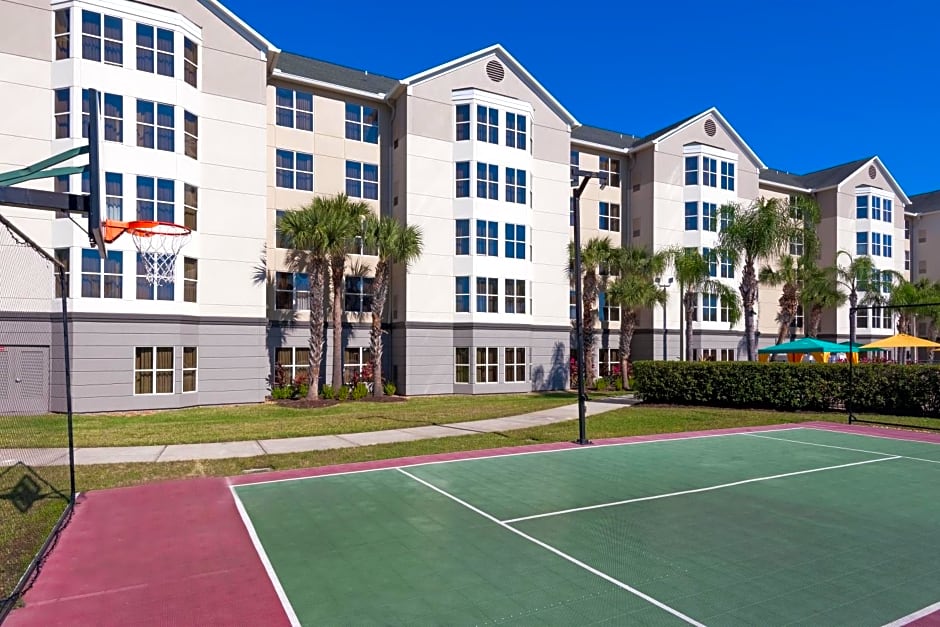 Homewood Suites by Hilton Orlando-Nearest to Universal Studios