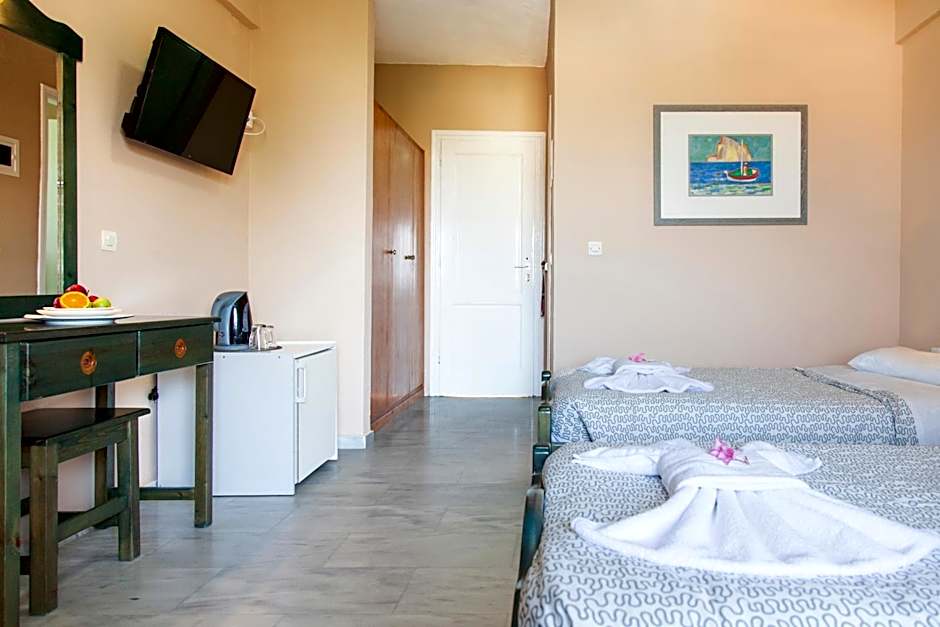 Foto 1 di 22 di 1 Double Bed or 2 Beds, Balcony