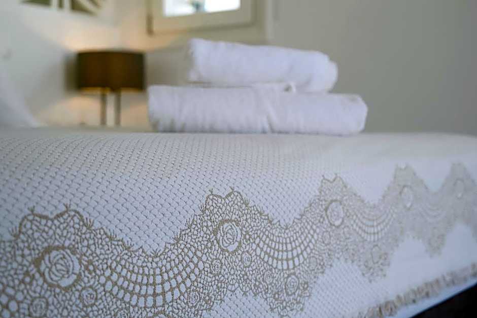 Alexandros Apartments