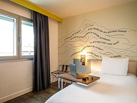 Standard Room with 1 double bed