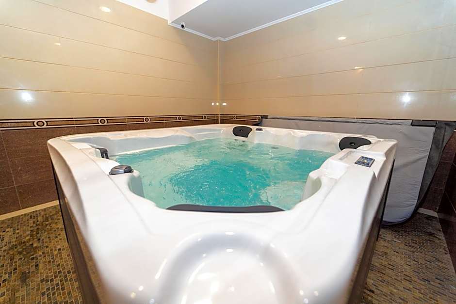 MPM Family Hotel Merryan