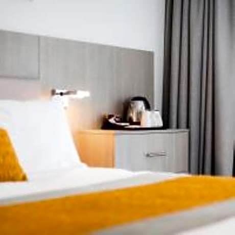 Deluxe Double Double Room