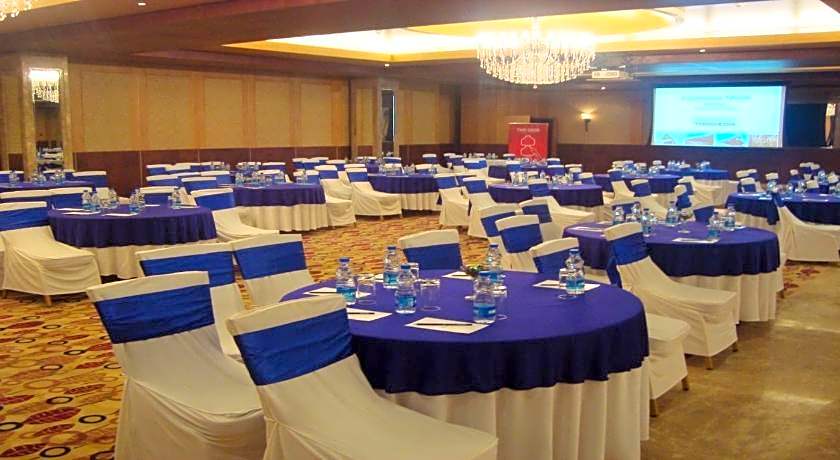 Savoy Suites Manesar