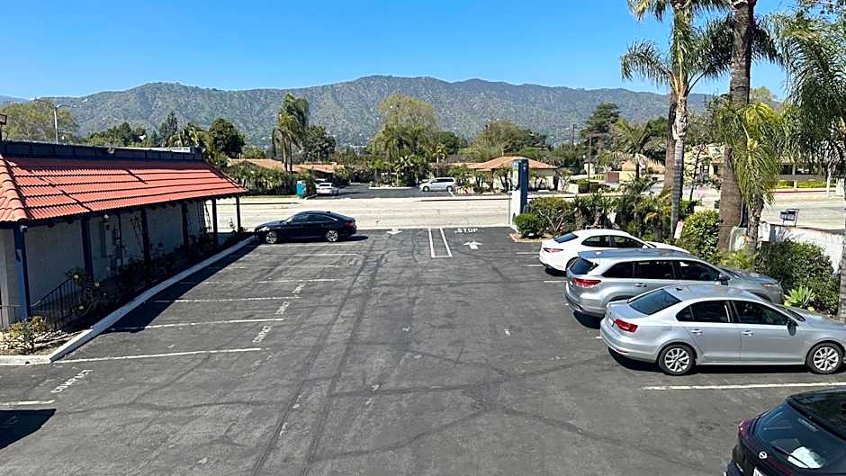 Garden Inn and Suites Glendora
