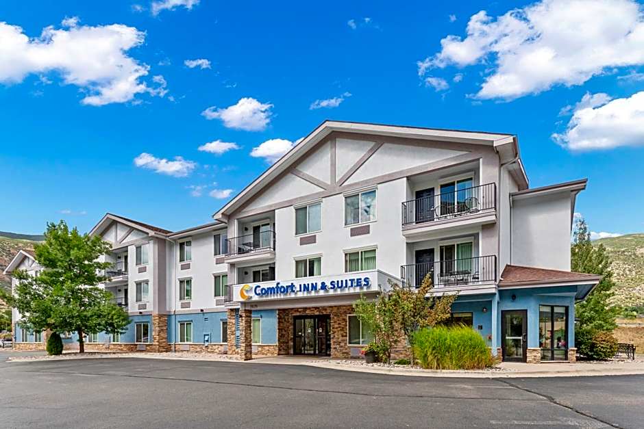 Comfort Inn & Suites Glenwood Springs On The River