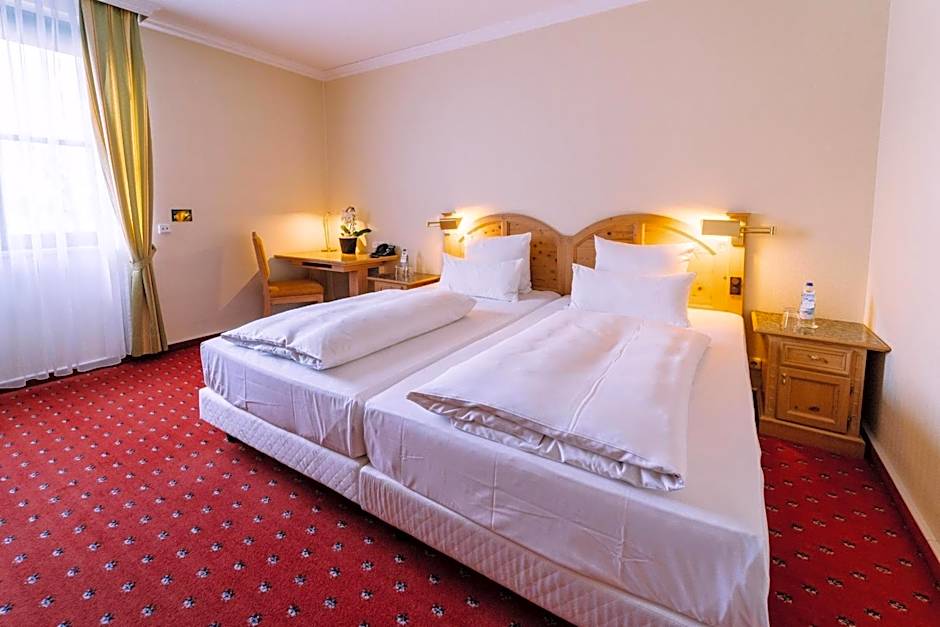 Atomis Hotel Munich Airport by Mercure