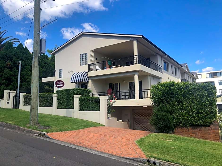 Bel Mondo Apartments