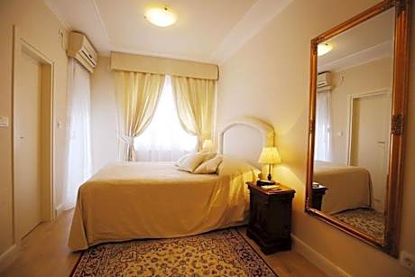 Classic Double Room with Balcony