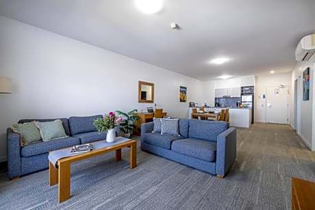 MainStay Suites Mackay