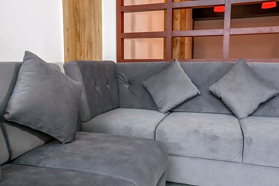 Urban Hotel Serpong by Zuzu