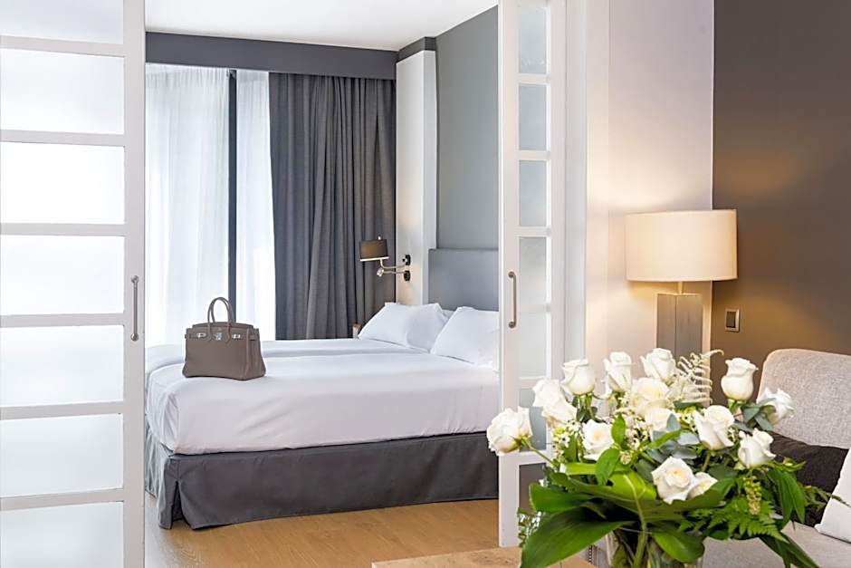 Guitart Grand Passage