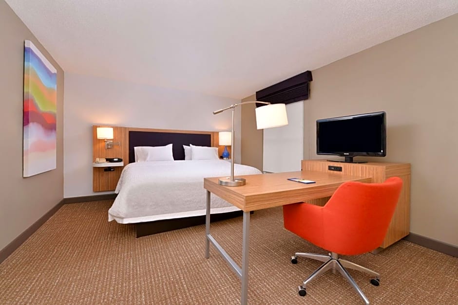 Hampton Inn By Hilton & Suites Plymouth