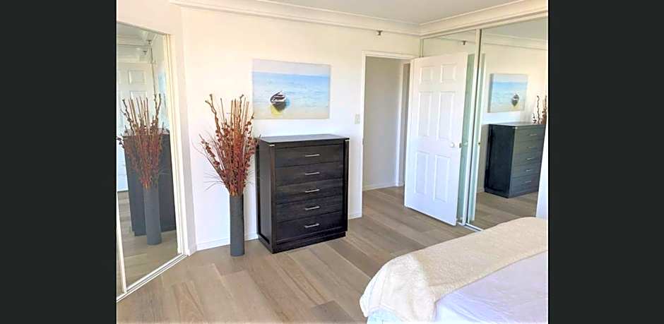 Burleigh Surf Apartments
