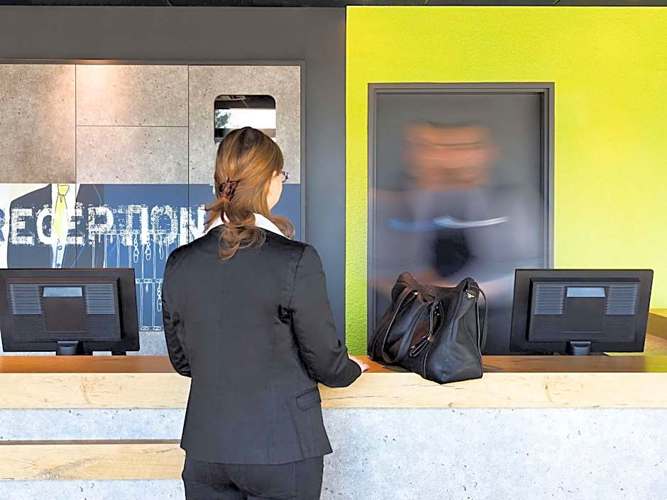 ibis budget Orly Chevilly Tram 7