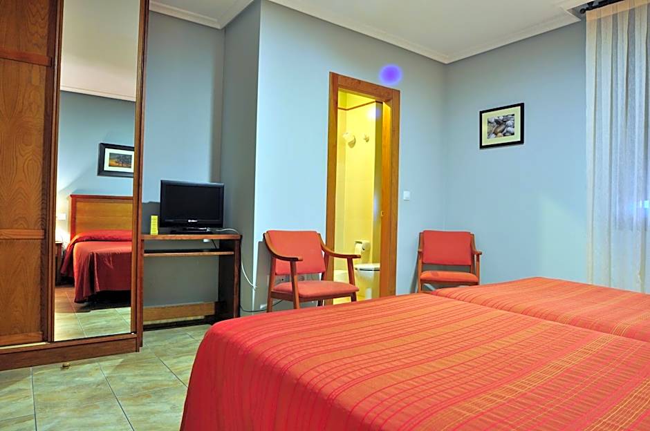 Hostal Europa