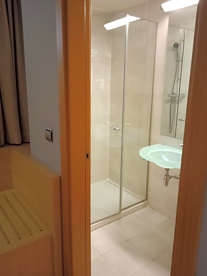 Hospedium Hotel Villa Gom