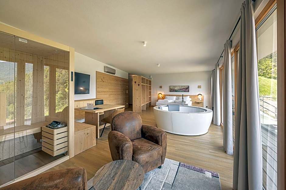 Giallo Dolomiti Wellness