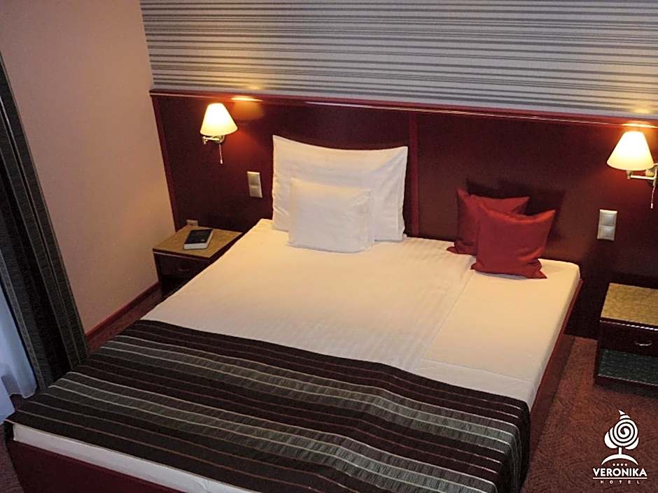 Veronika Hotel