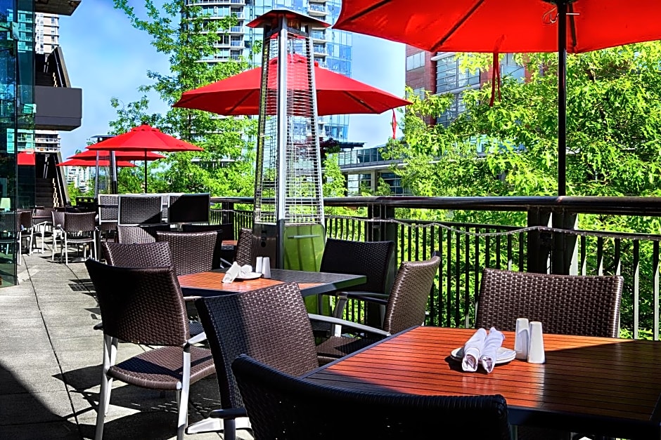 Pinnacle Hotel Harbourfront