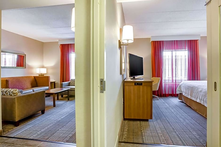 Hampton Inn By Hilton Boston/Norwood