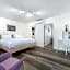 Franciscan Inn & Suites