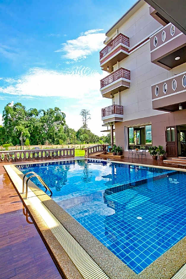 Phanomrungpuri Hotel