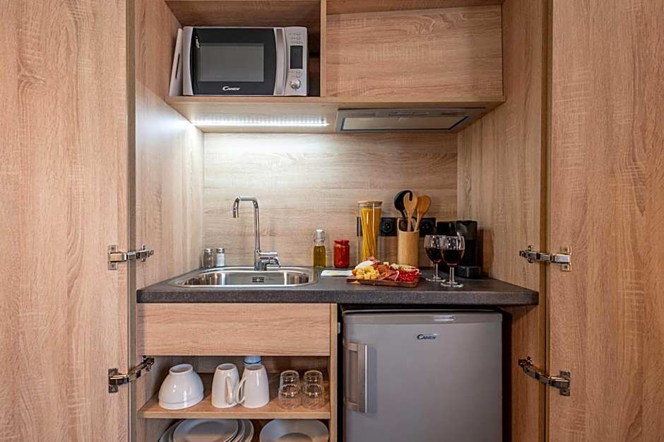 Nemea Appart Hotel Nice Arenas Aéroport