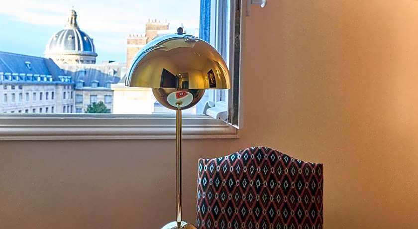 Prince De Conti Hotel