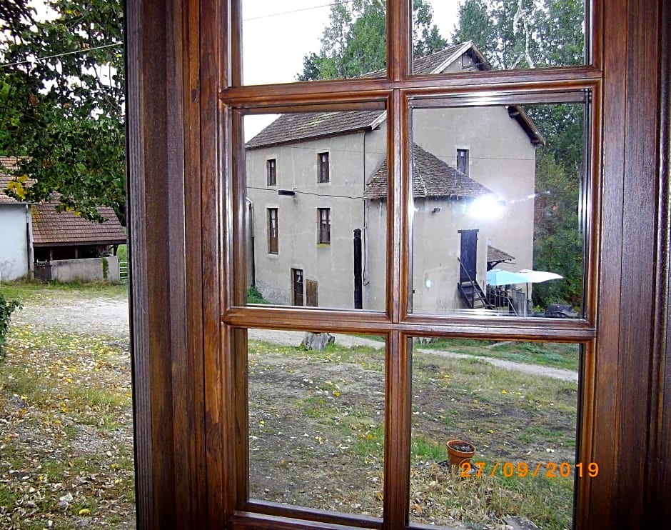 Dependance du Moulin Galuzot