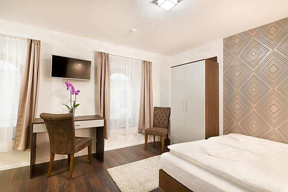 Paulay Downtown Apartments