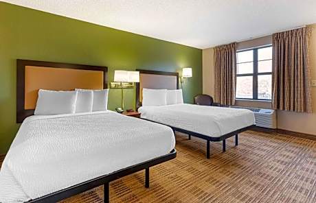 Studio with 2 Double Beds - Non-Smoking