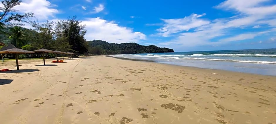 the village rua beach homestay