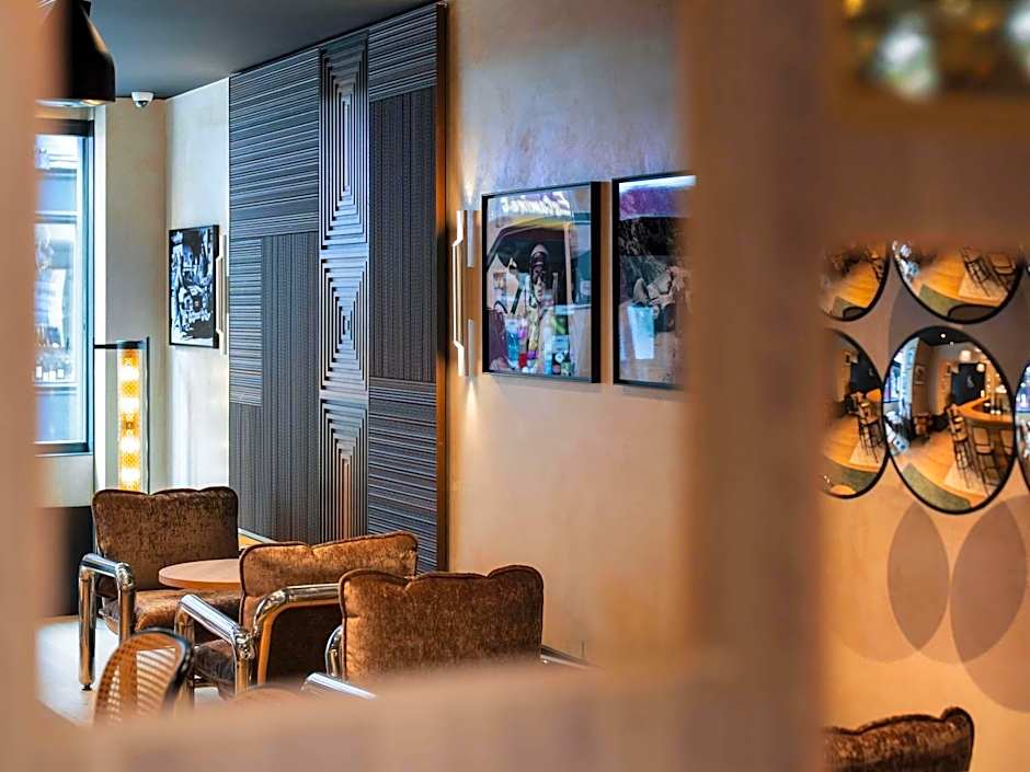 Hotel Maison Louise Lille Centre Handwritten Collection