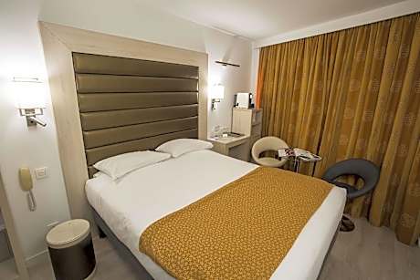 1 Queen Bed,Classic Room