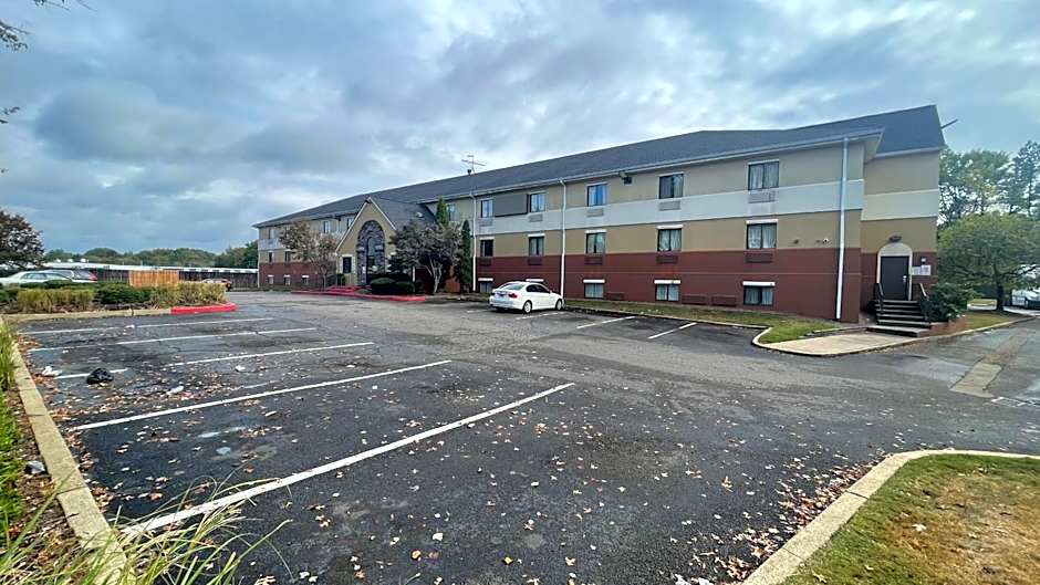 Sonesta Simply Suites Memphis