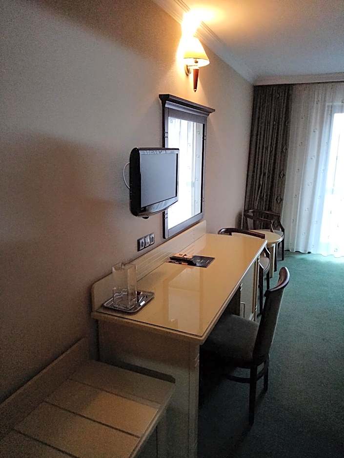 Hotel Rapsodia City Center