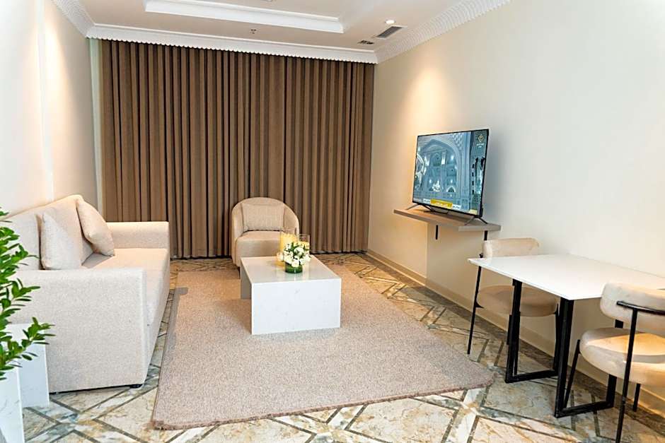 Sara Palace Apartments- family only