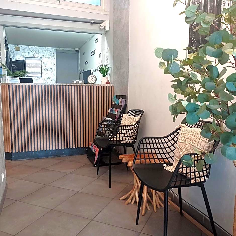 H33 Hôtel
