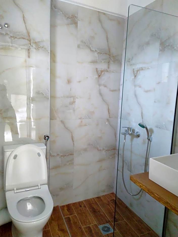 Studios Spiros Parga