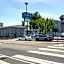 Hollywood City Inn