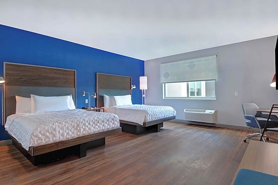 Tru By Hilton St. Petersburg Downtown Central Ave, FL