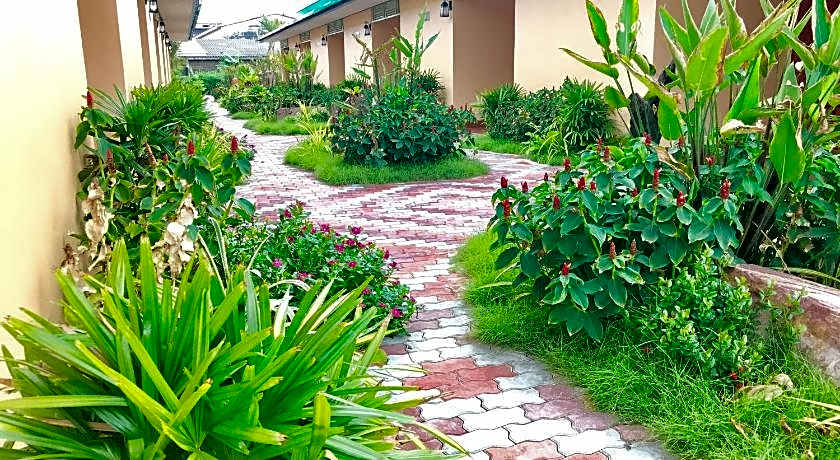 Huan Soontaree Resort