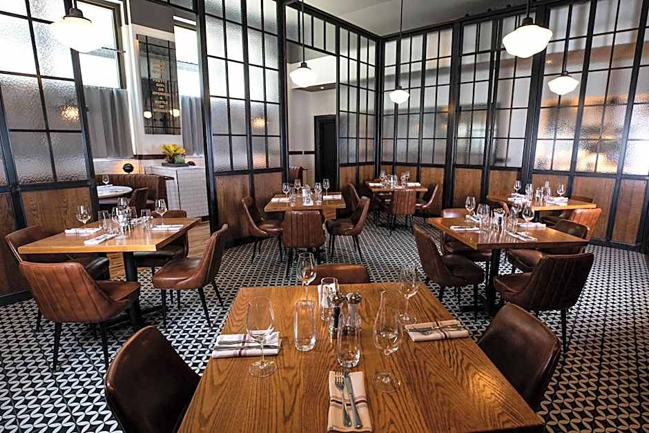 Renaissance by Marriott Atlanta Midtown Hotel