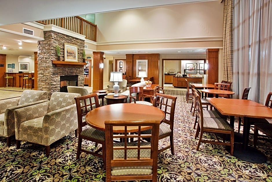 Staybridge Suites Savannah Airport-Pooler