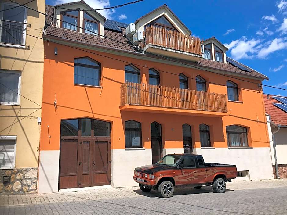 Vulkán Wellness Panzió