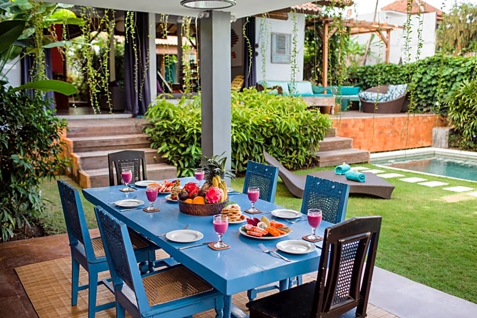 Villa Bumi - Playful & Quirky 3BR Villa Near Seminyak, a Unique Getaway