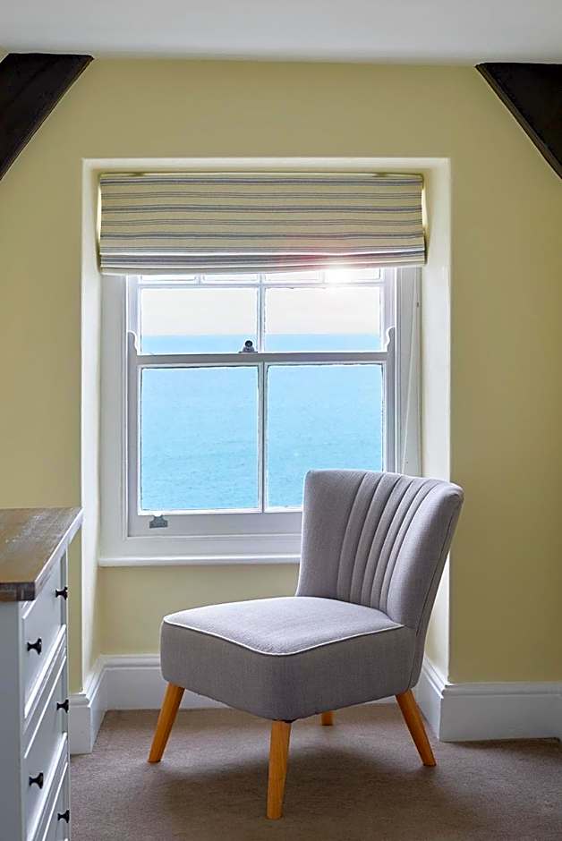 Outlaw's Guest House