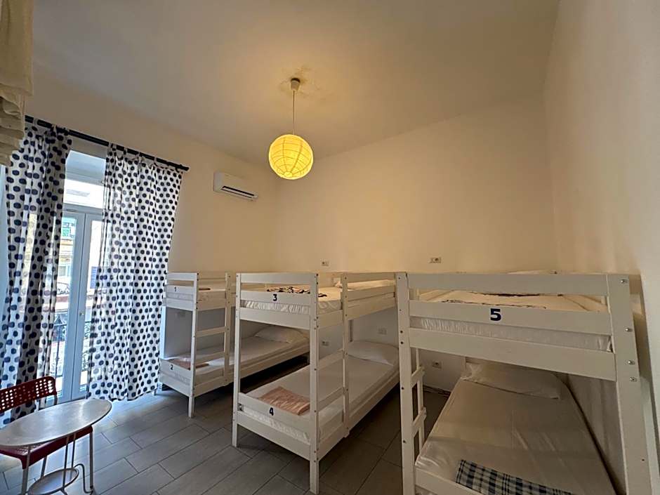 Hostel Mancini Naples