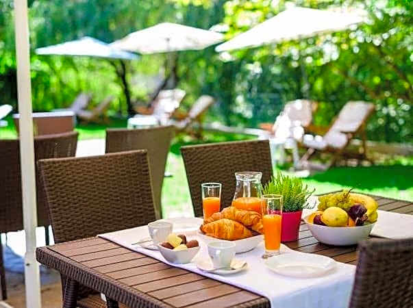 Relax Houses